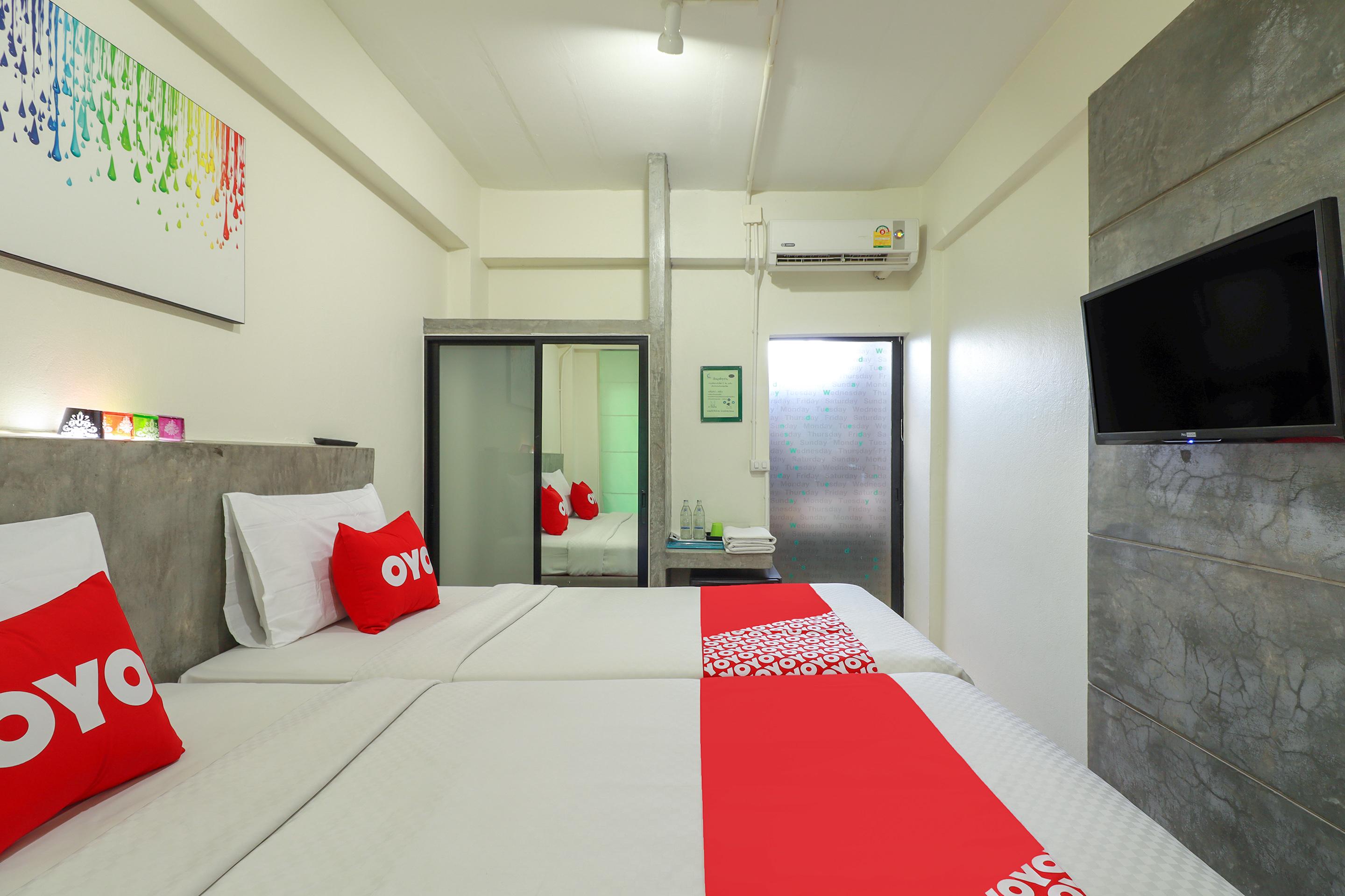 7 Days Hotel Чіангмай Екстер'єр фото