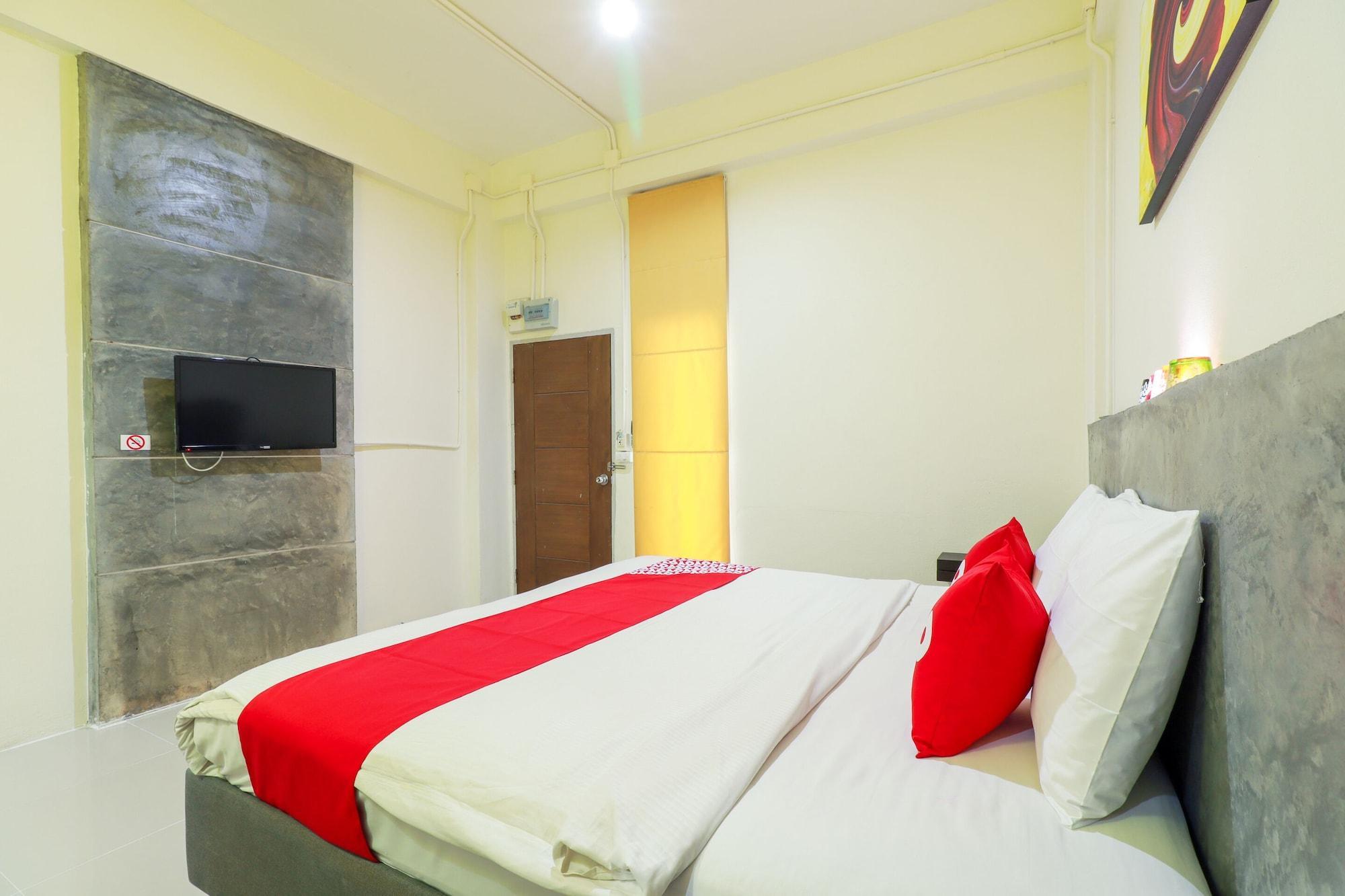 7 Days Hotel Чіангмай Екстер'єр фото